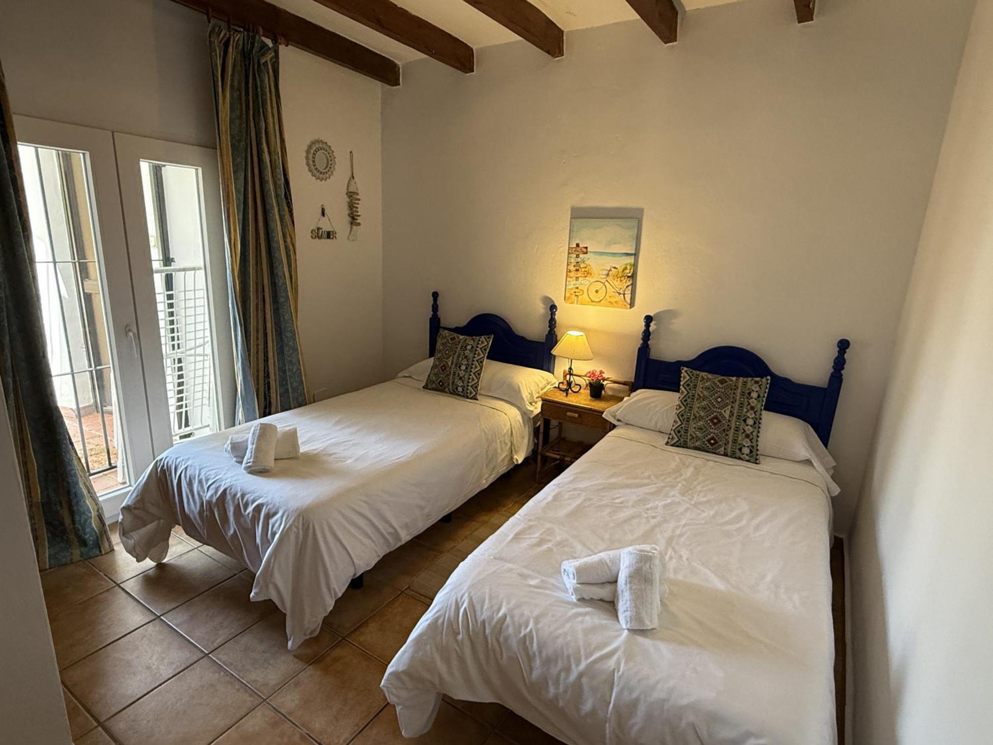 Villa Paradise - Alminares